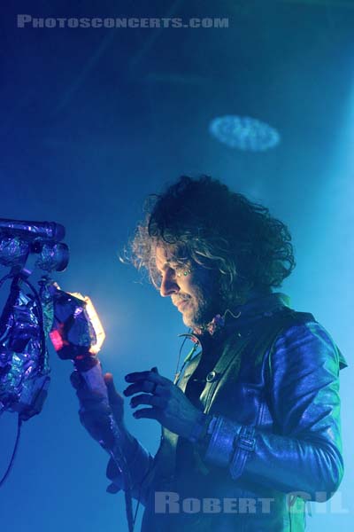 THE FLAMING LIPS - 2013-05-24 - PARIS - Espace Charlie Parker - Grande Halle - 